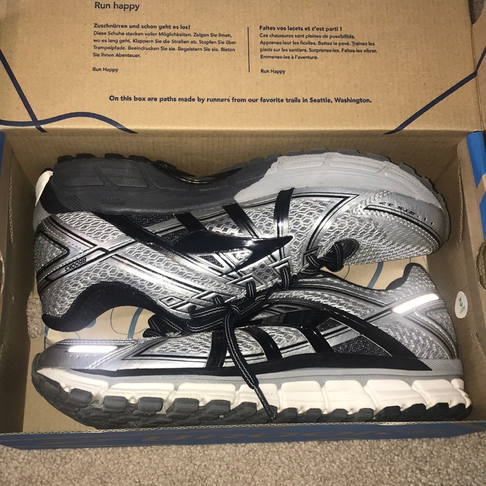 Brooks Adrenaline GTS 17 Women’s Running Shoes